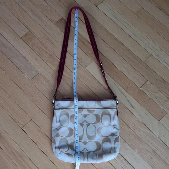 Coach Signature Canvas and Patent Leather Shoulder Bag K1394-29561E - Picture 5 of 15